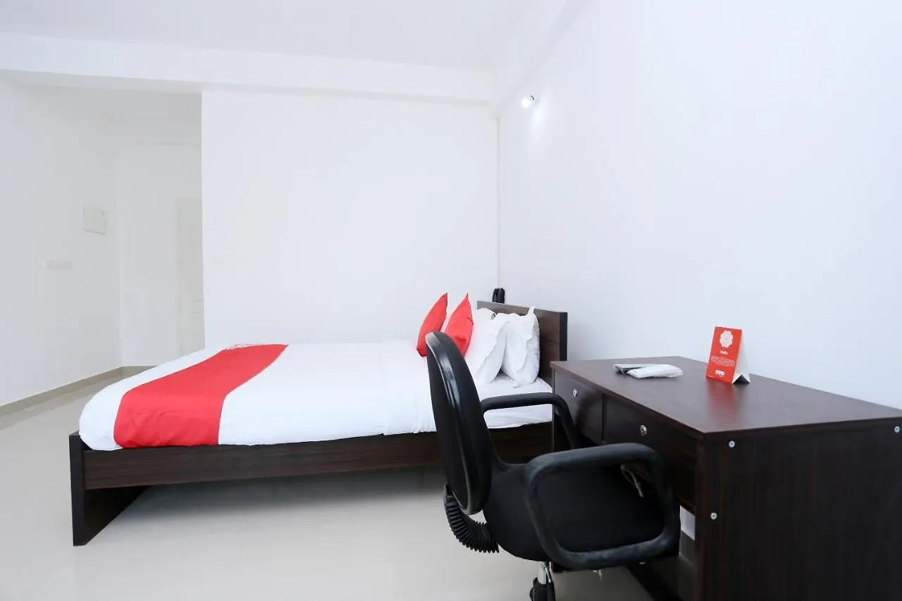 Hotel Flagship Camp Mars Apartments, Kochi