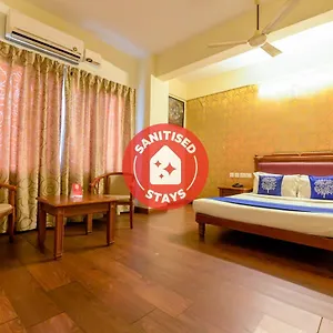Oyo 4802 Cochin Residency Hotel